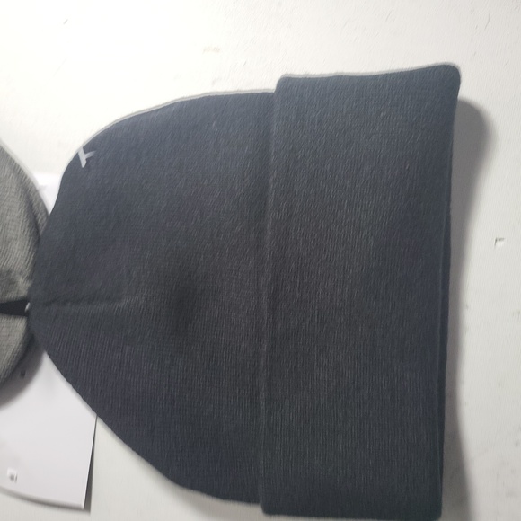 Nightmare Before Christmas knit hat unisex  black/Gray  set of 2 nwt - Picture 3 of 3